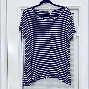 Black & white striped top